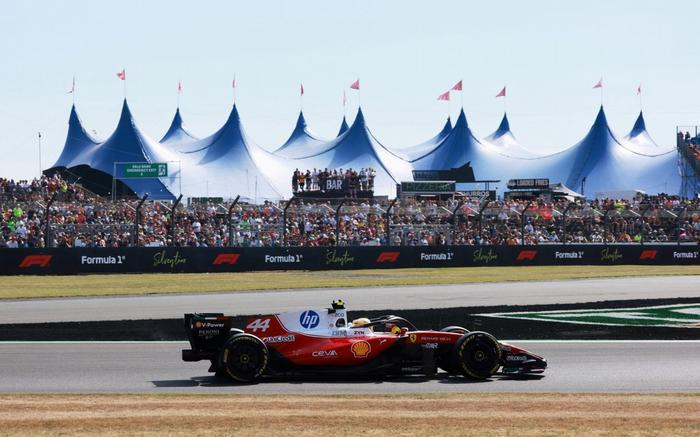 Fórmula 1: Hamilton sella la pole para el Sprint en Silverstone, Colapinto 14°