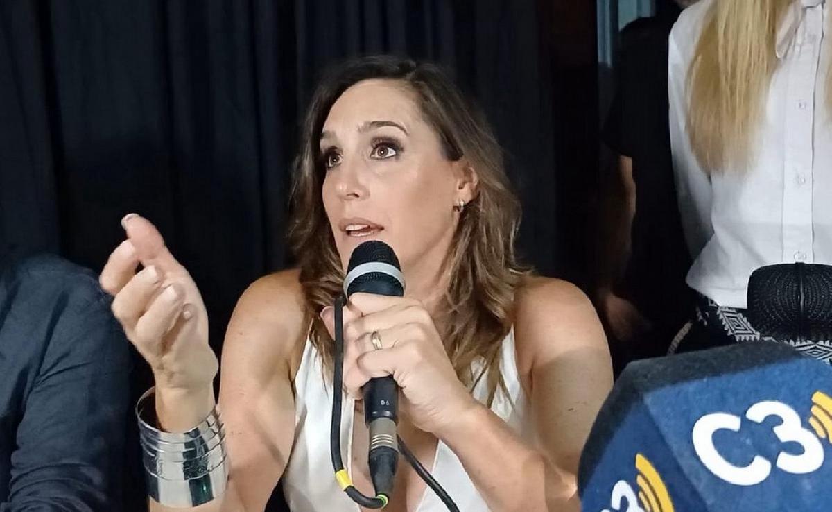 La artista comparte su conexión con la selección y reflexiona sobre su carrera