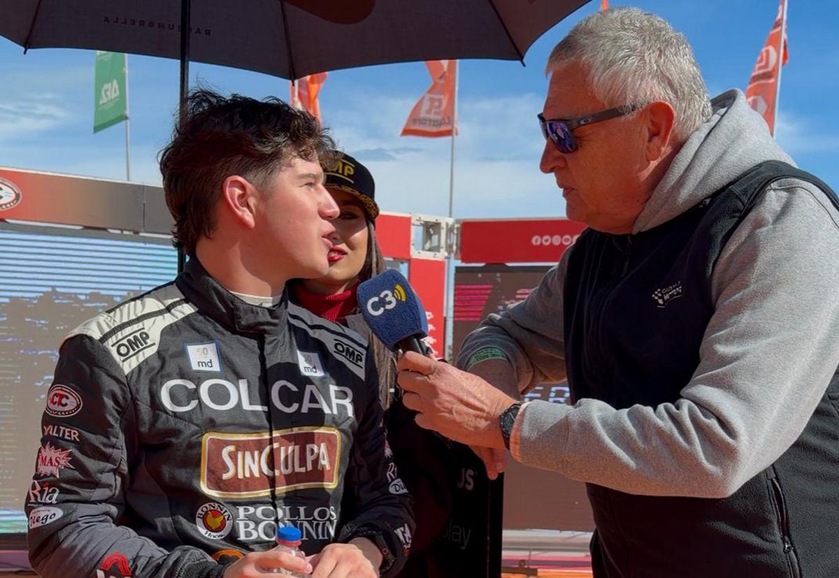 Moscardini y Cadena3 luego de su victoria en El Calafate.