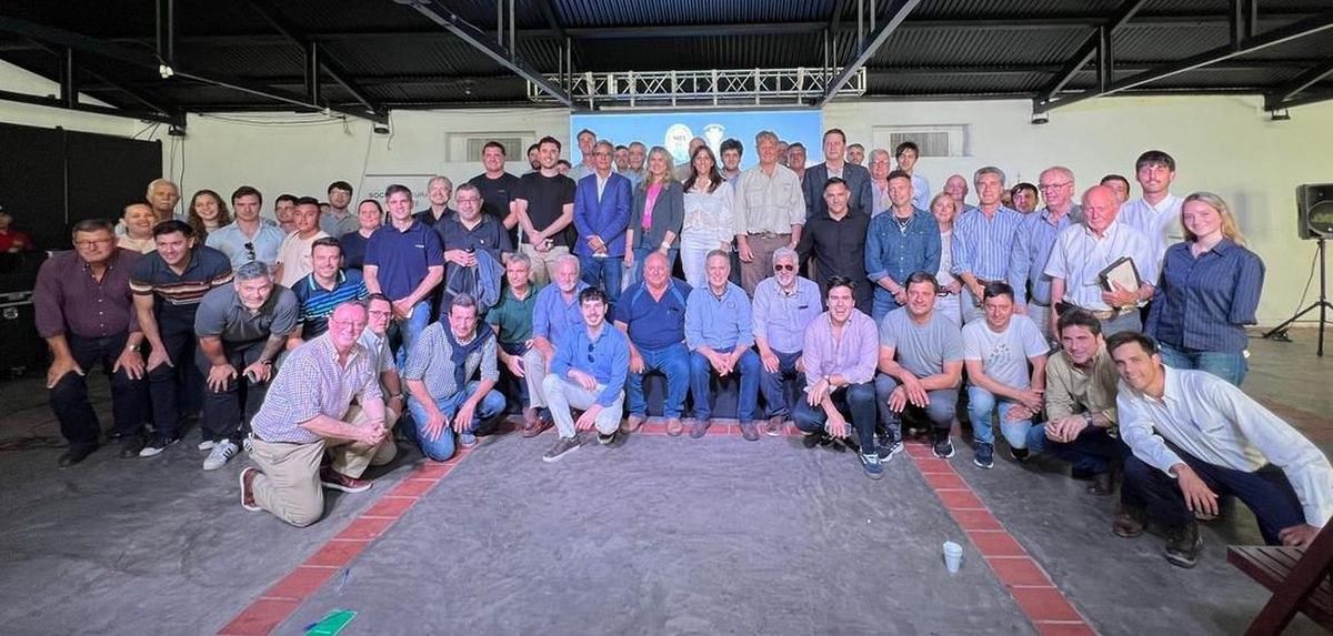 Es por acá. El evento apuntó a trabajar en equipo.