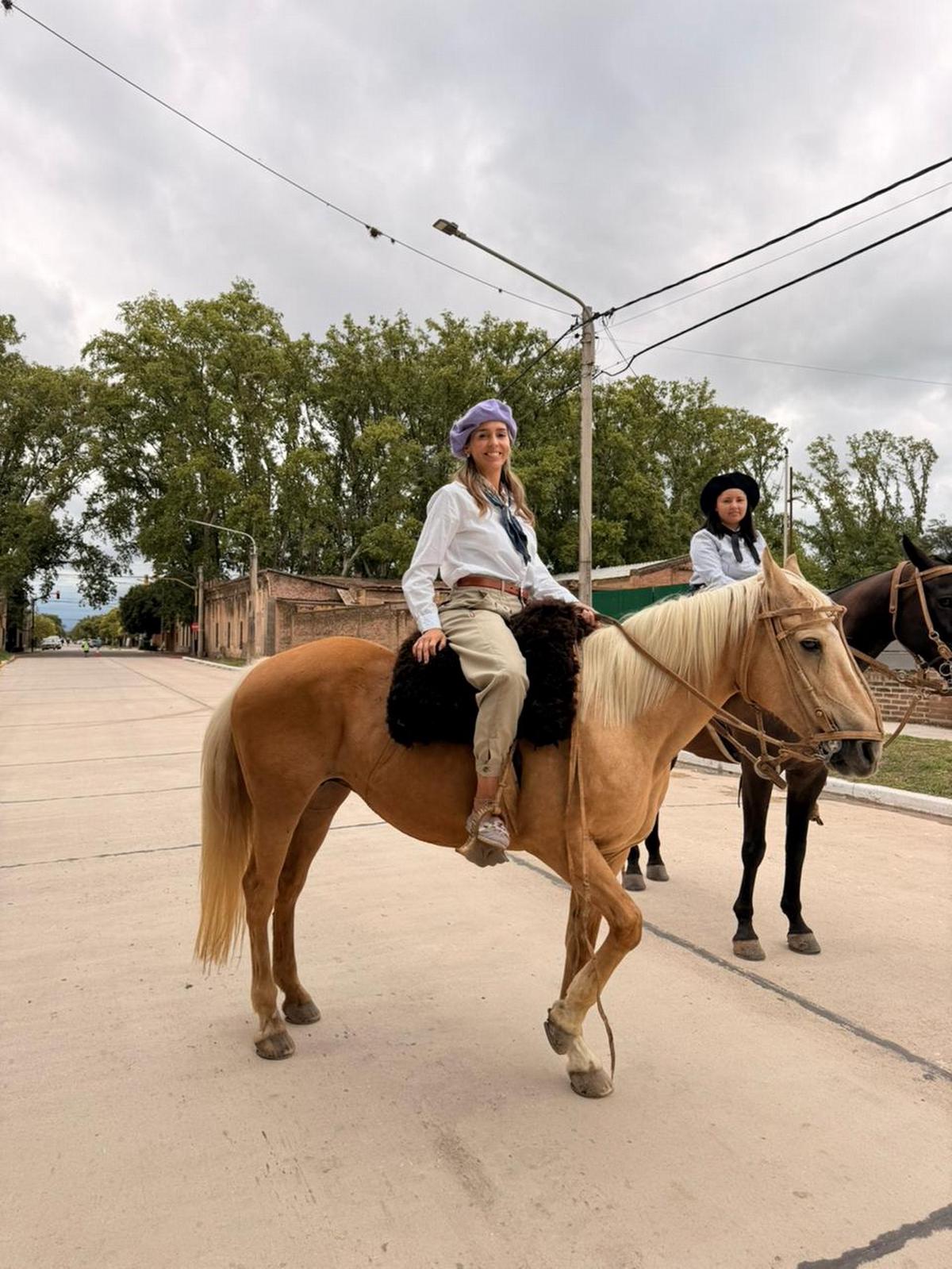 Desfile de la Unión de los Pueblos da inicio a Festival de Jesús María