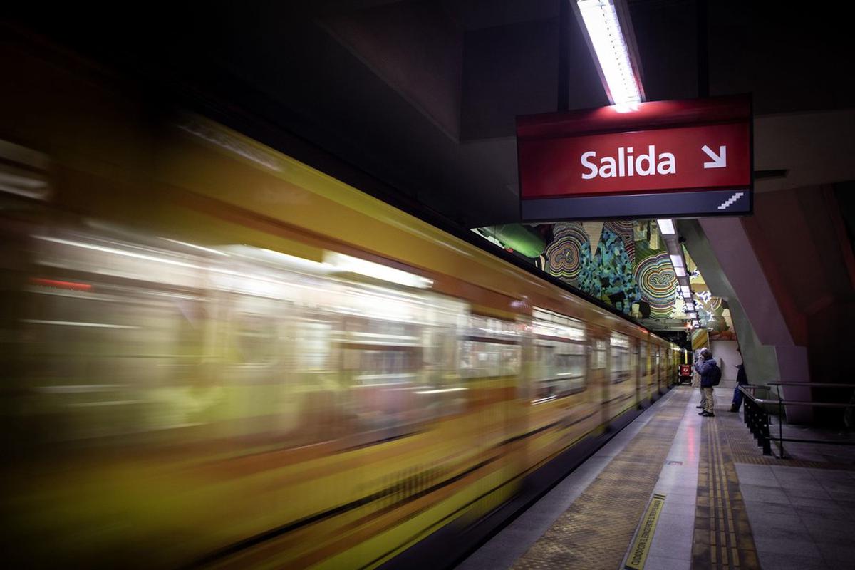 Metrodelegados protestarán en el subte por el despido de una trabajadora
