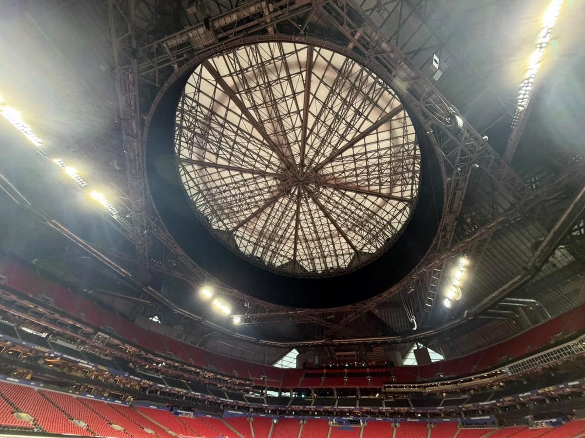 El imponente estadio de Atlanta que albergará el duelo de octavos este martes.