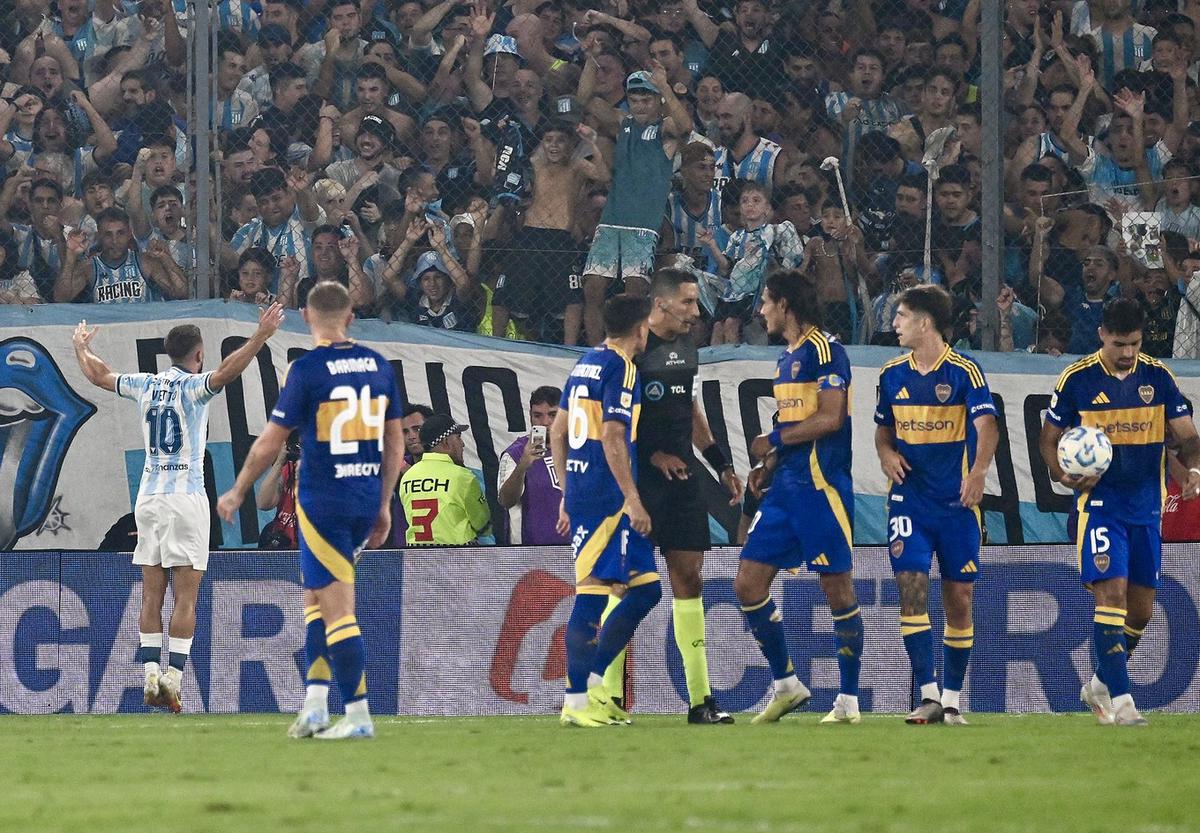 FOTO: Vietto celebra su gol ante Boca. 