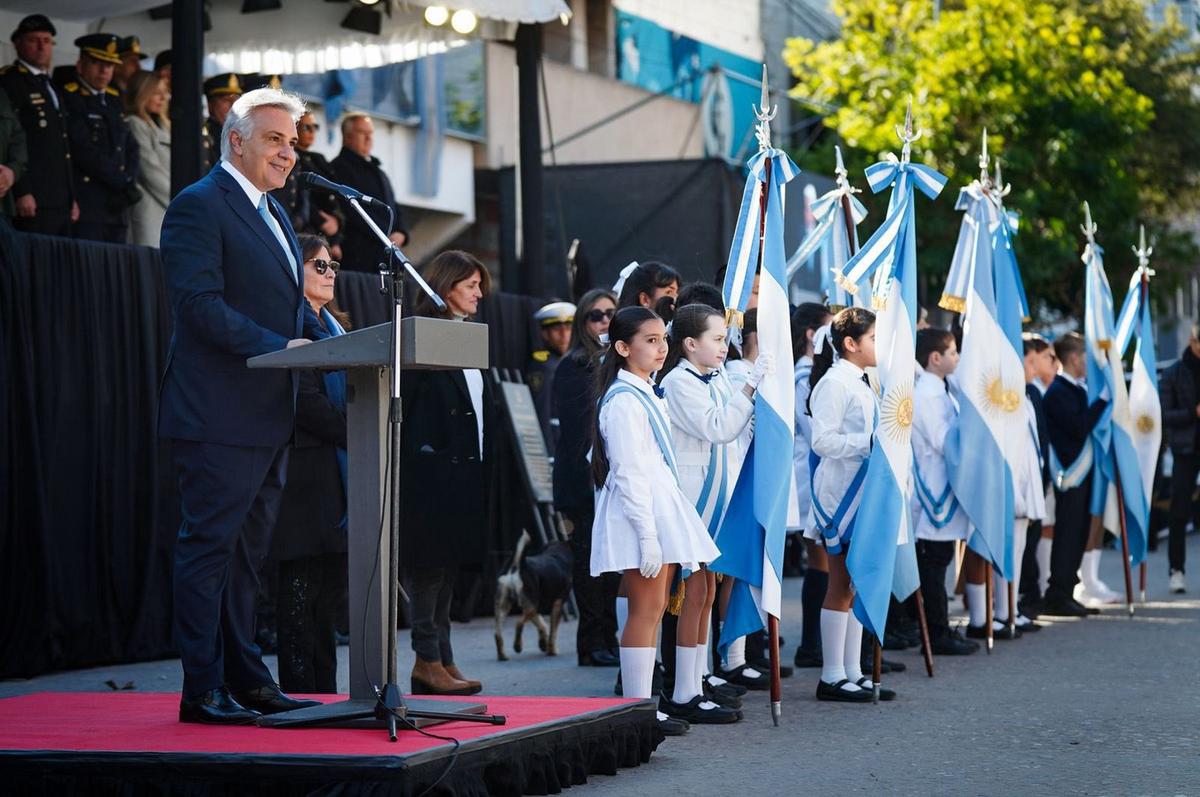 Actos por el Día de la Bandera en Bell Ville. (Foto: Gobierno de Córdoba)