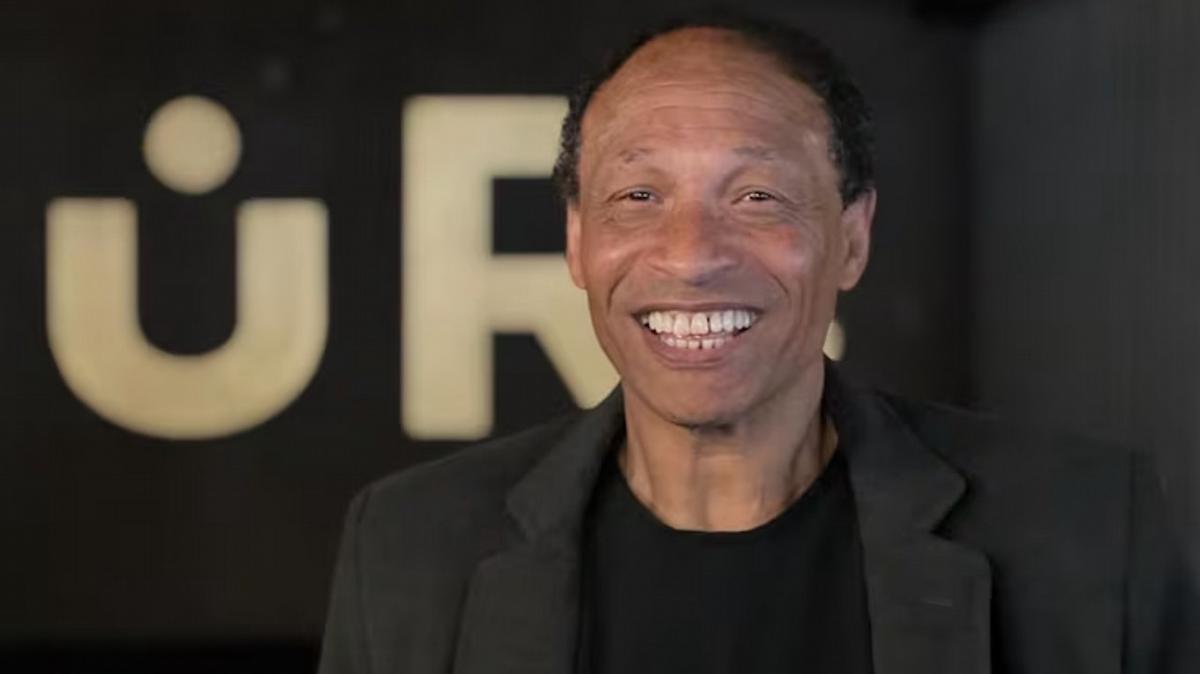 Adriano Custodio Mendes, el primer futbolista africano en jugar en Argentina