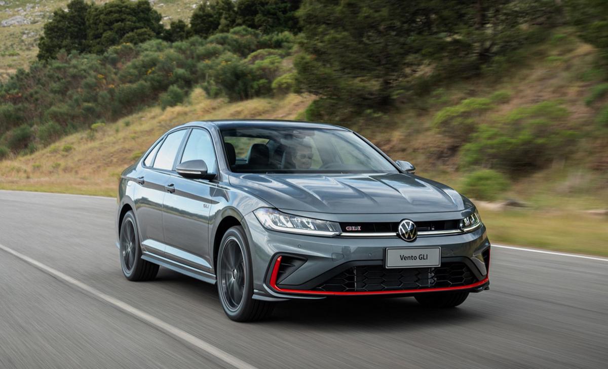 FOTO: Cadena3 en Cariló con las novedades 2025 de Volkswagen: Nuevo Vento GLI