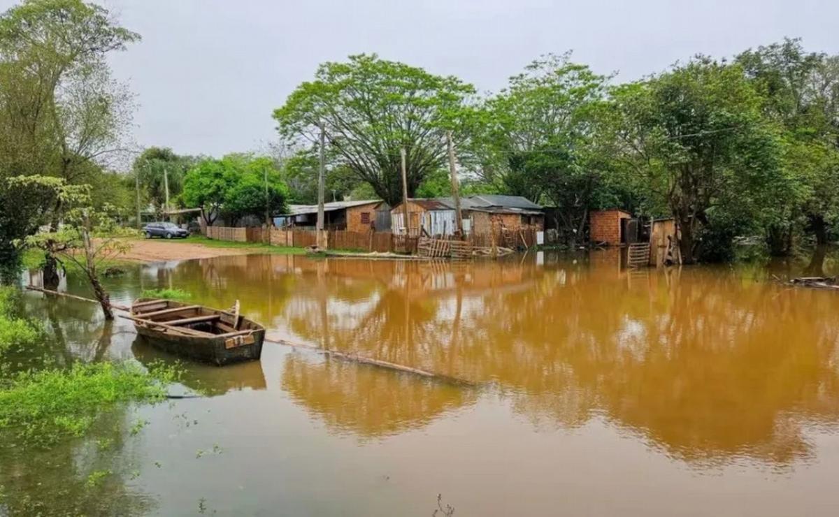 Crecida del río Uruguay: hay evacuaciones en Concordia y alerta en localidades cercanas.