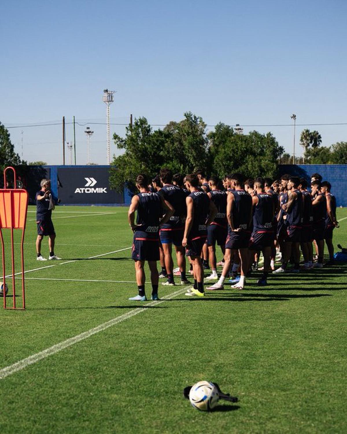 Comienza la era Álvarez en San Lorenzo: nuevo sistema y nombres propios para el estreno en el Apertura. Foto Agencia NA (San Lorenzo Redes)
