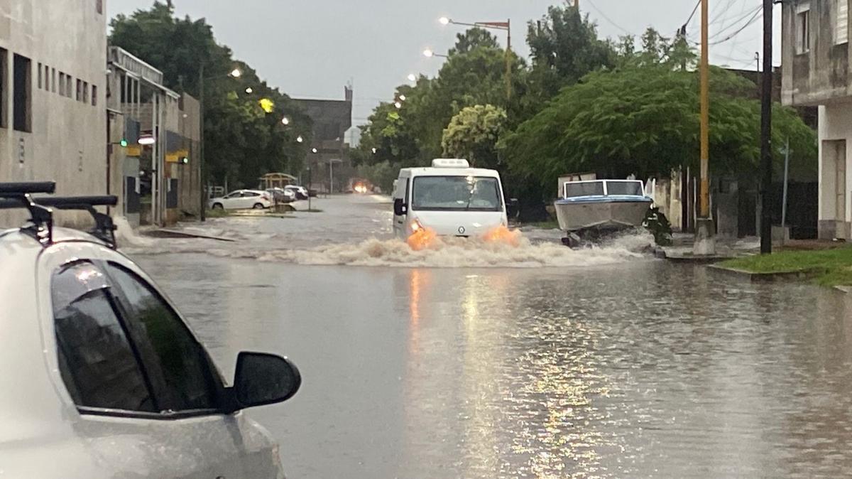 Santa Fe bajo agua: alerta por lluvia intensa