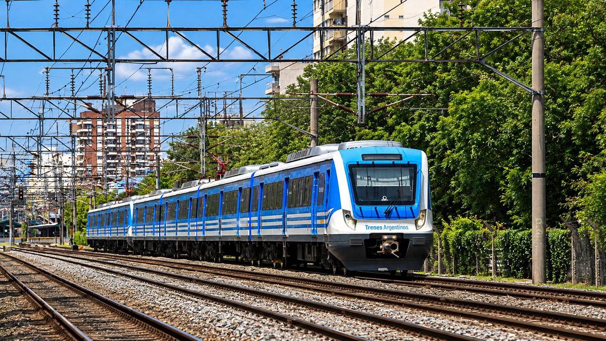 Demoras en el Tren Roca por arrollamiento en Bernal: ramales con servicio limitado