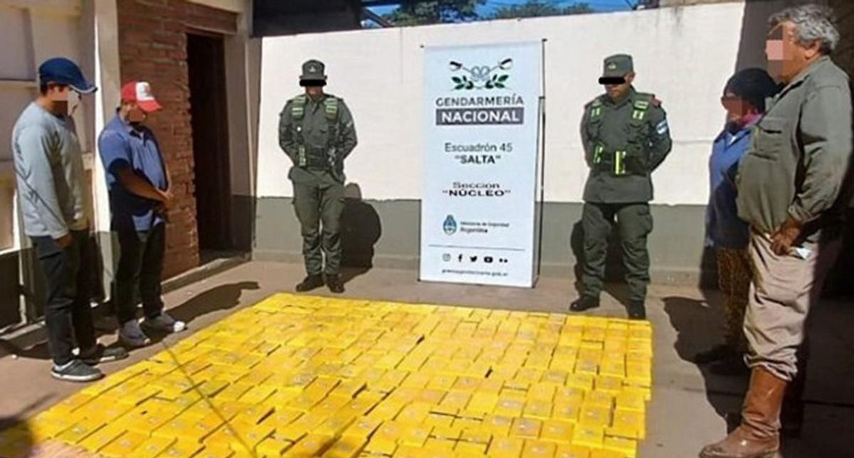 Condenan a siete gendarmes involucrados en una red narcocriminal en Salta