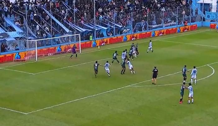Estudiantes de Río Cuarto sufrió un duro golpe: perdió con Atlético Tucumán de local y se complica