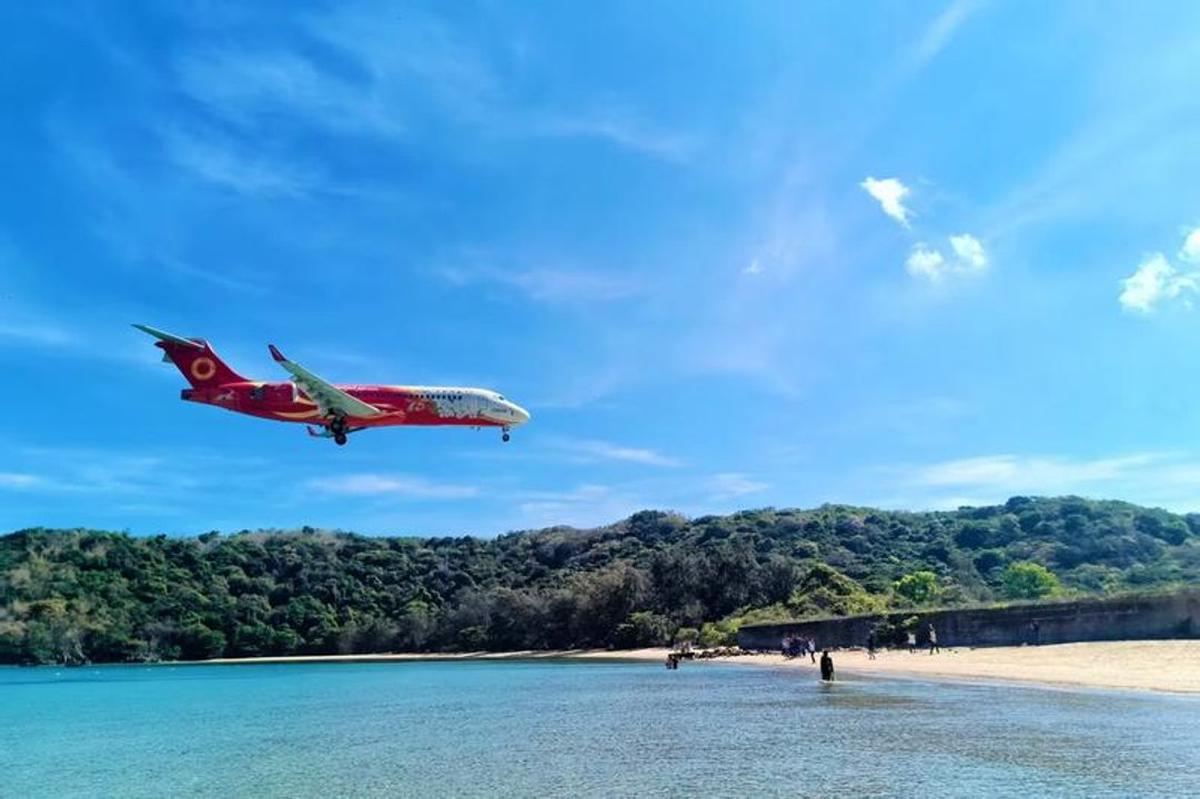 India impone límites a las tarifas aéreas tras el caos operativo de IndiGo.