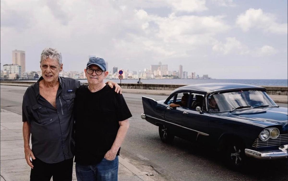 Chico Buarque y Silvio Rodríguez en La Habana.