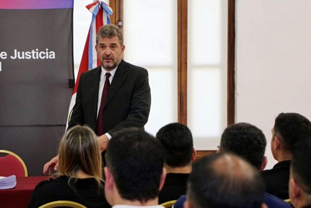 Denuncian al fiscal Fernando Arrigo por su actuación en la causa Rudnev ante la Procuración General