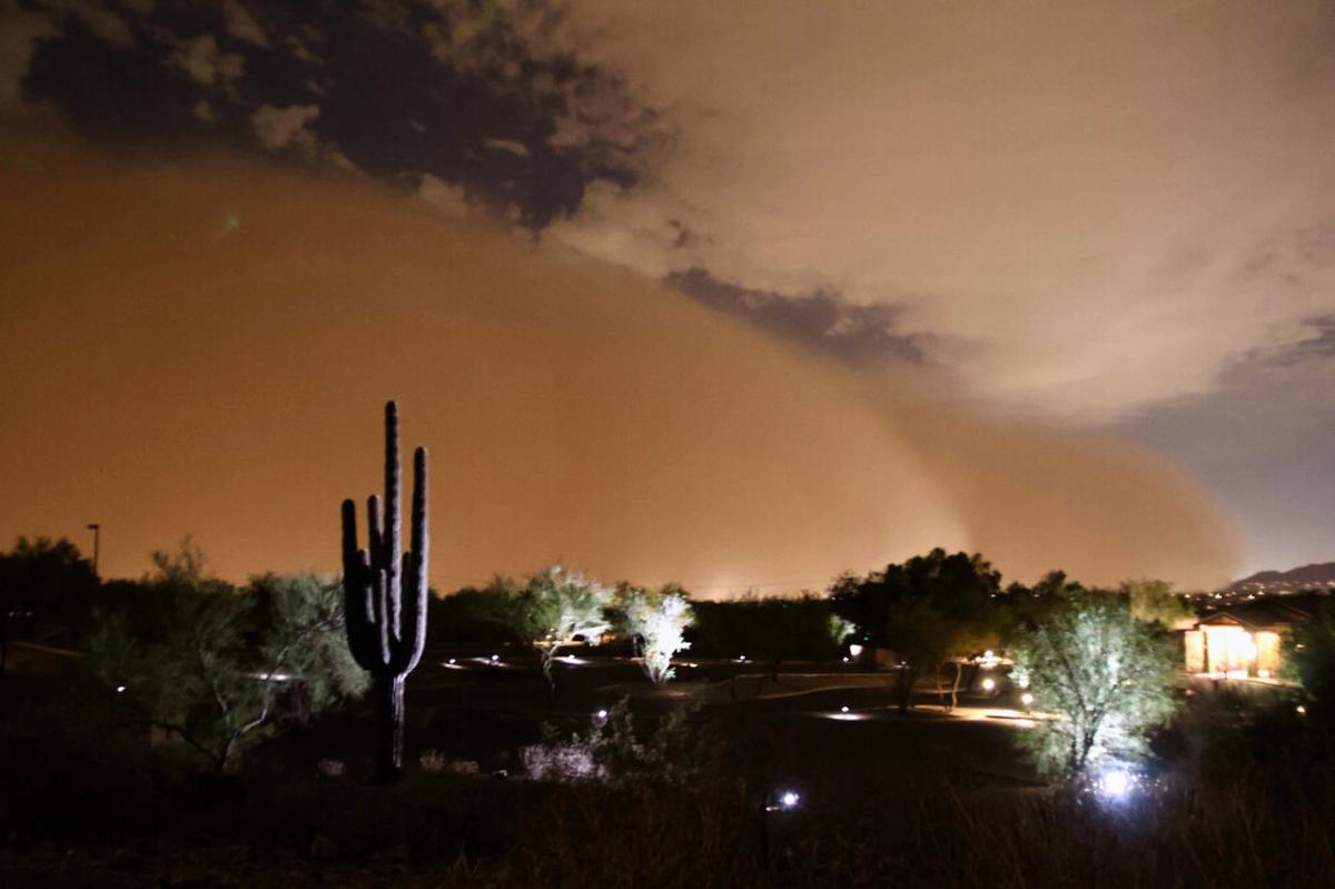 Tormentas de arena inusualmente intensas azotan Phoenix dos veces esta semana