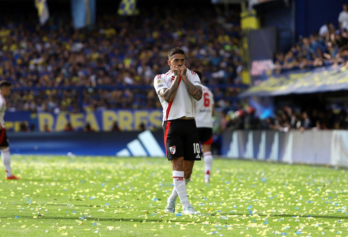 FOTO: River celebra el gol de Lanzini en la Boca. 