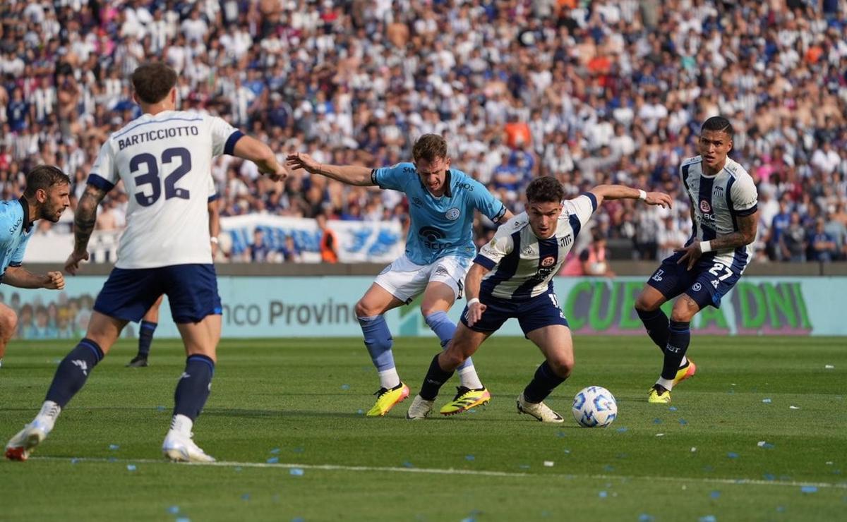 FOTO: Talleres y Belgrano empataron sin goles en el Kempes. (Daniel Cáceres/Cadena 3)