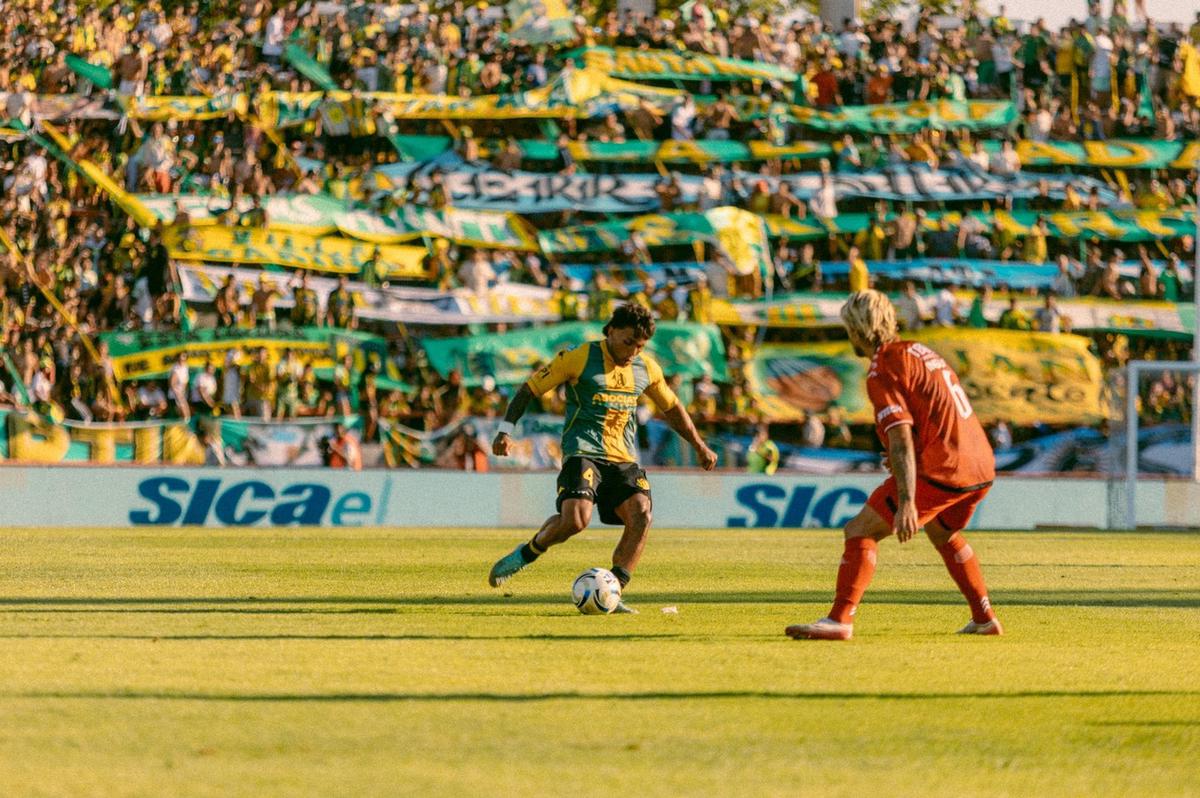 Aldosivi y Barracas empataron sin goles (Foto: @clubaldosivi)