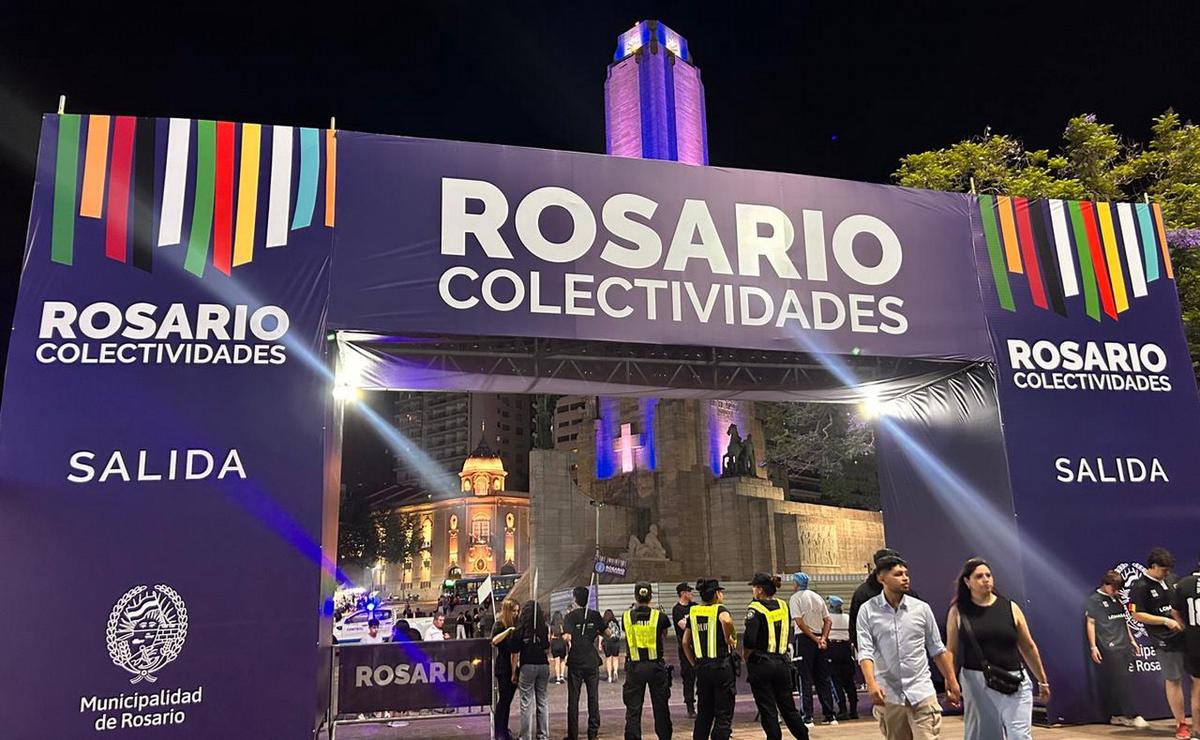 FOTO: Rosario vive el inicio de la Fiesta de Colectividades con gran afluencia y calor.