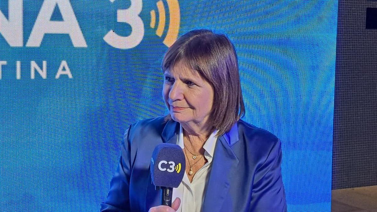Patricia Bullrich, en diálogo con Sergio Suppo en la Cena Anual de CIPPEC.