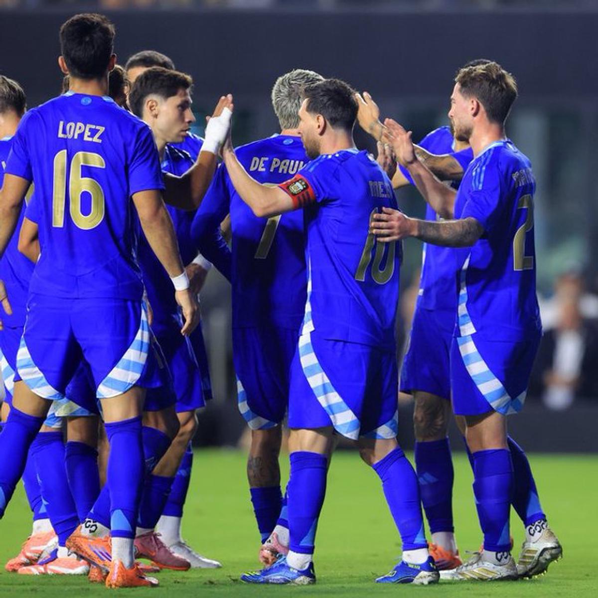 El gol en contra de Puerto Rico para el 4-0 de la Selección argentina. (Foto NA: redes)
