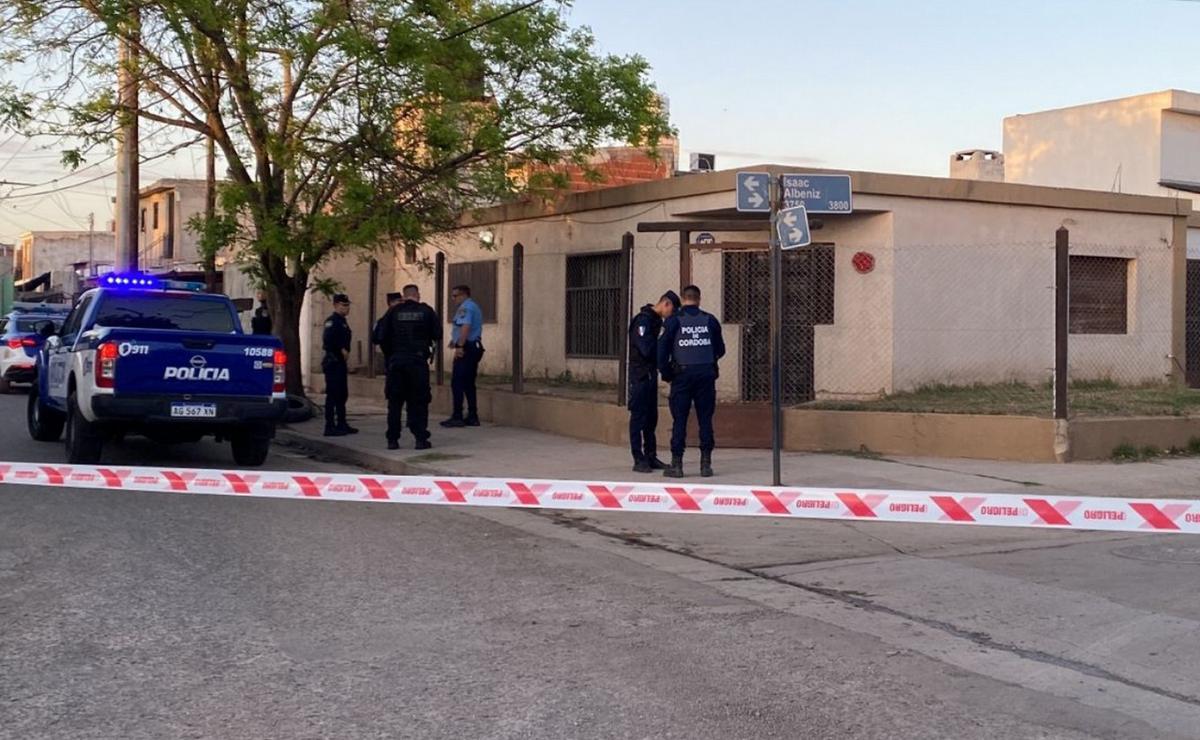 FOTO: Un policía abatió a un motochorro.