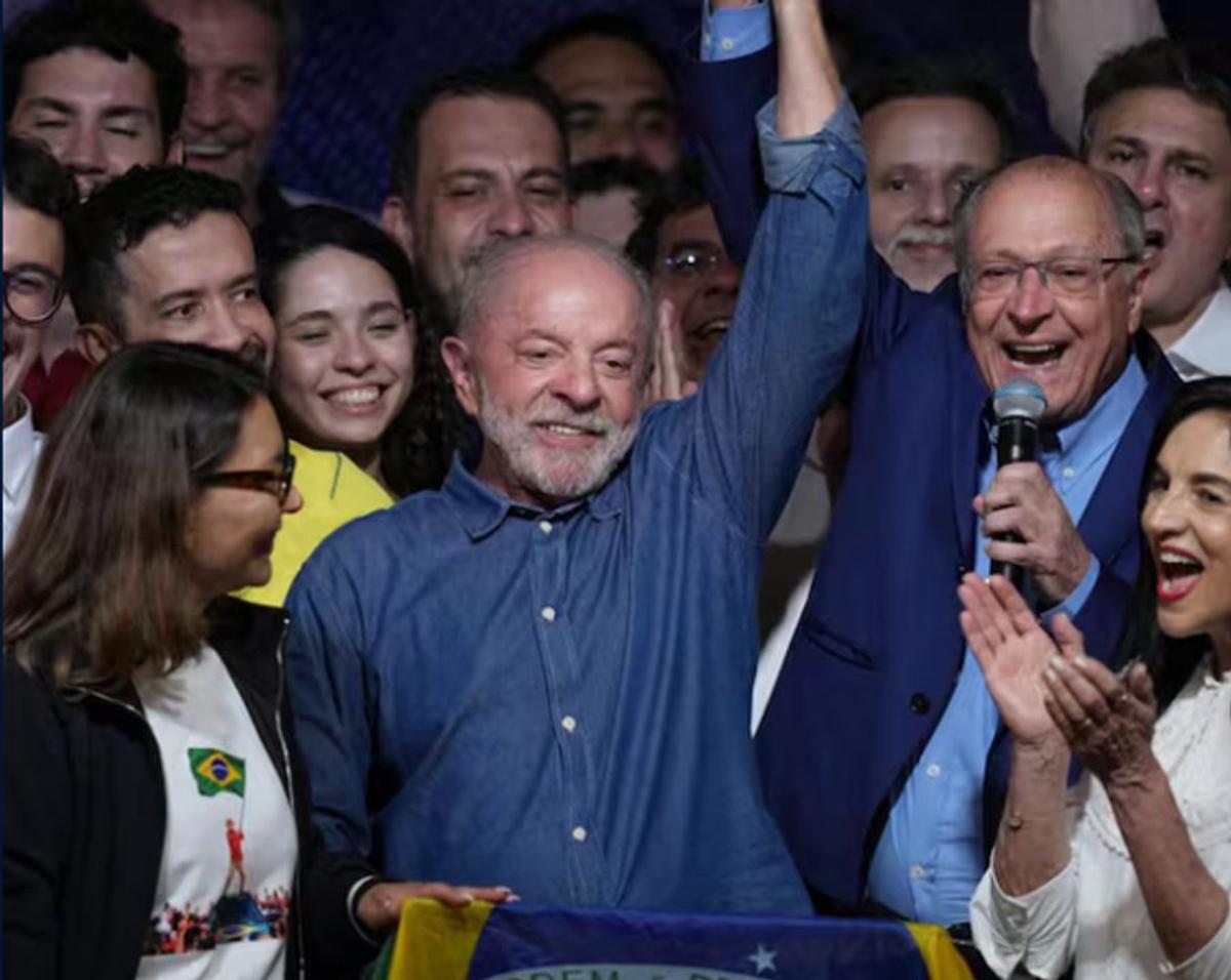 Lula logró en el balotaje más de 10 millones de votos respecto de la primera vuelta.