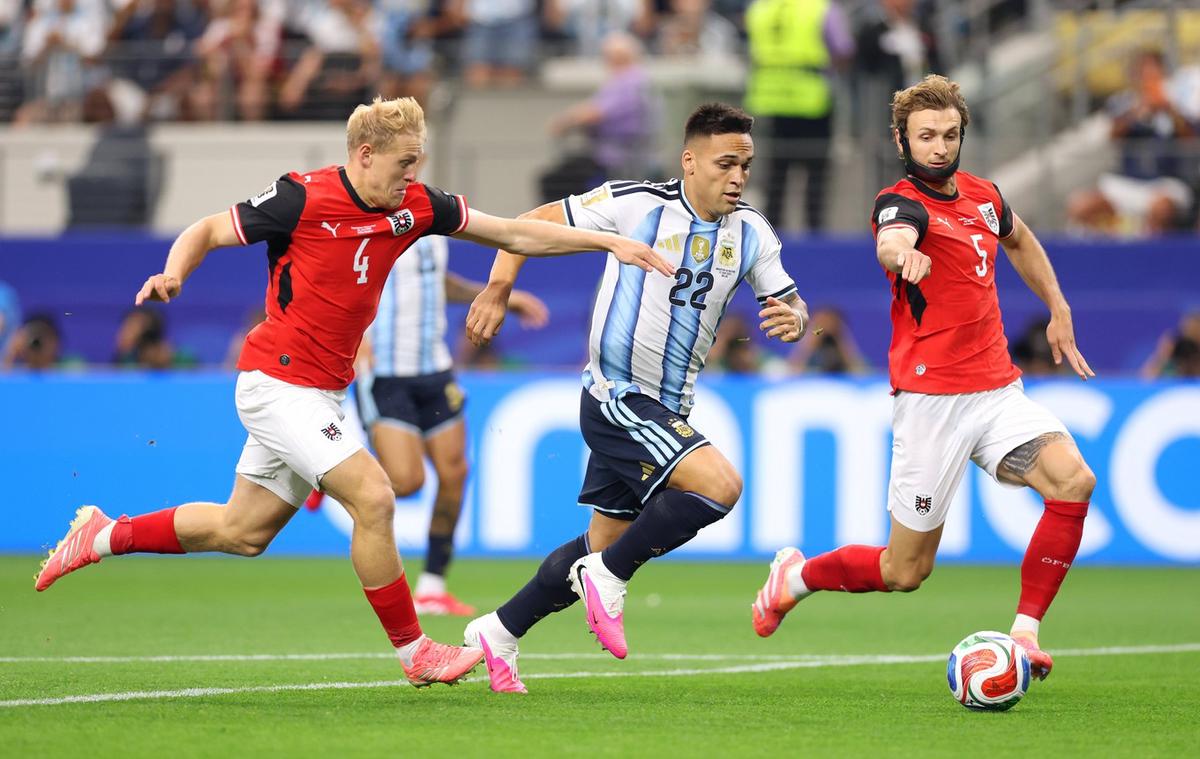 AUDIO: 1° Gol de Argentina a Austria (Lionel Messi)
