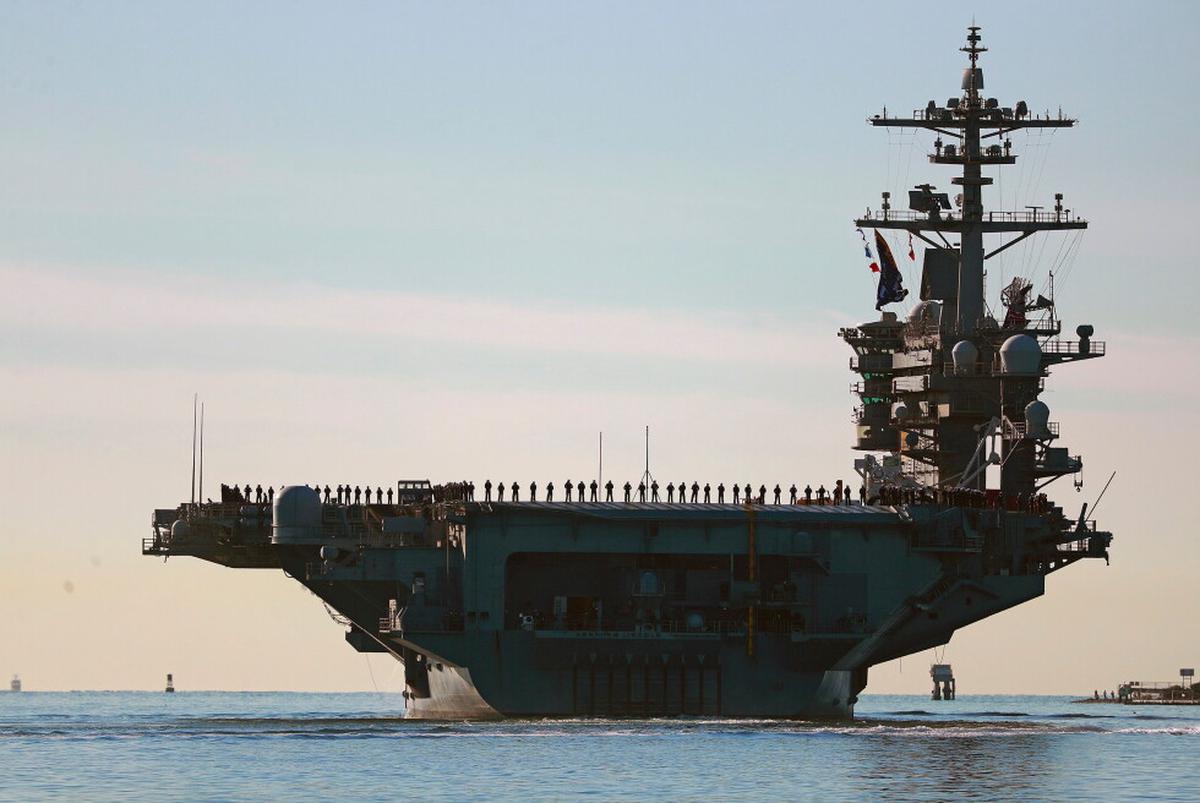 EEUU envía portaaviones a Oriente Medio tras reportes de problemas de salud mental en otro barco