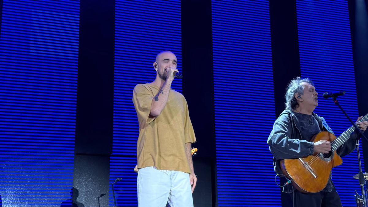 Los Nocheros y Abel Pintos compartieron escenario. (Fotos: Martín Yori/Cadena 3)