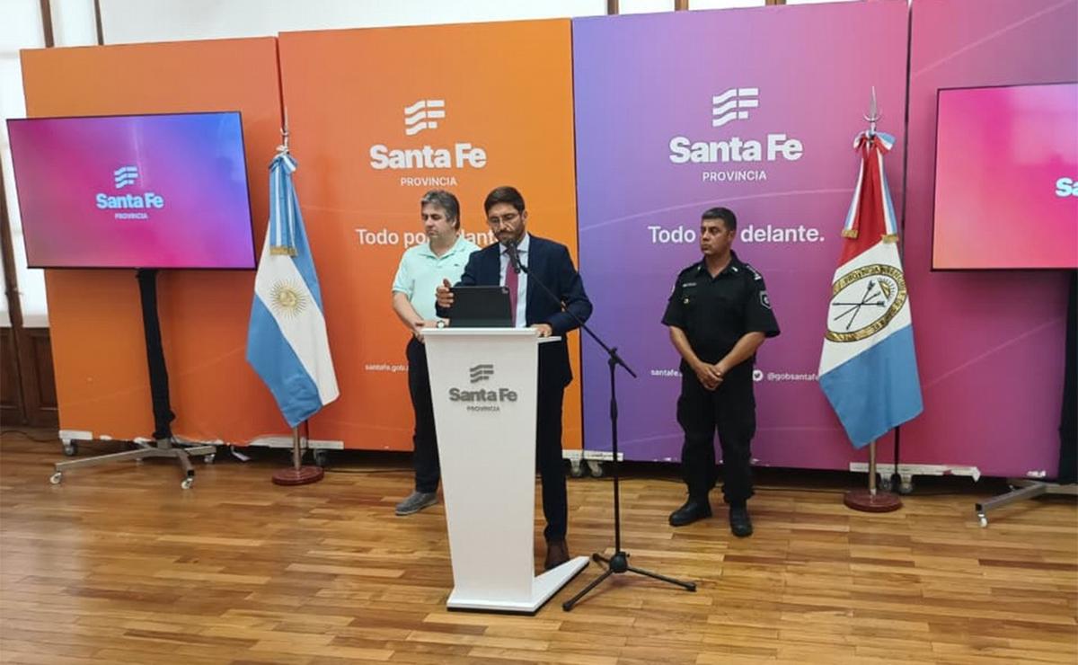 Expectativa en Rosario: Pullaro anuncia medidas por el conflicto policial.