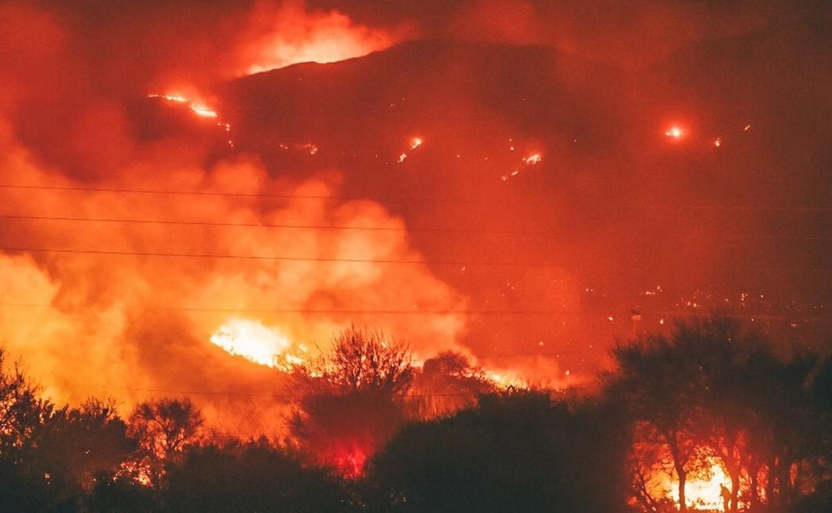 FOTO: Impactante incendio en Capilla del Monte (Gentileza: Charly Parrilla).