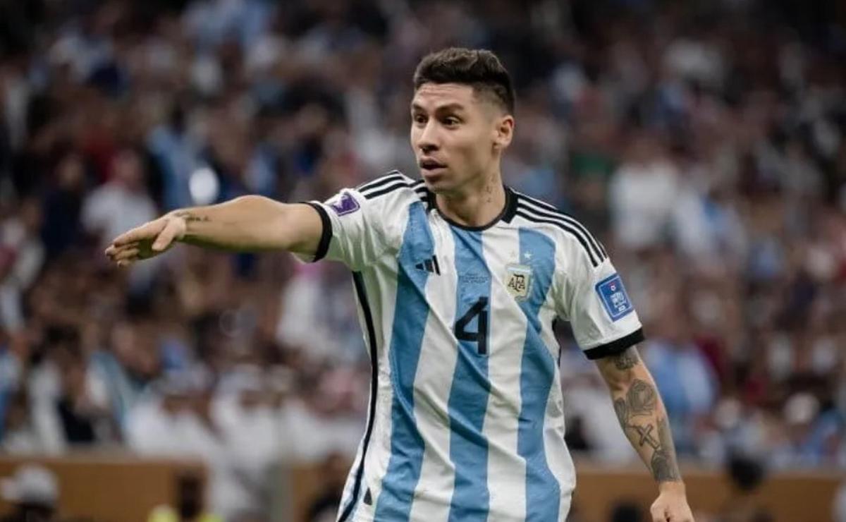 Montiel, el que ejecutó el penal del tricampeonato, entre los titulares (archivo).