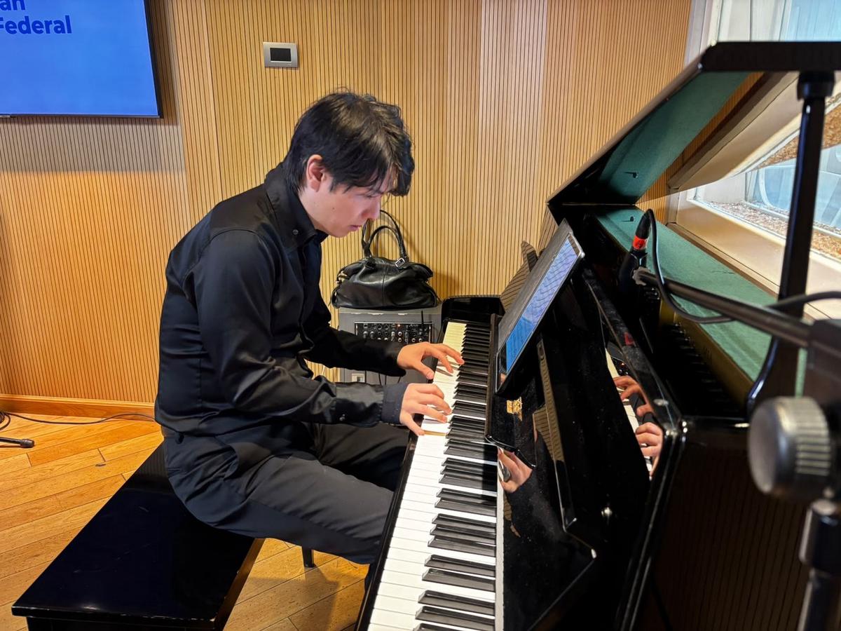 Kotaro Fukuma, en los estudios de Cadena 3.