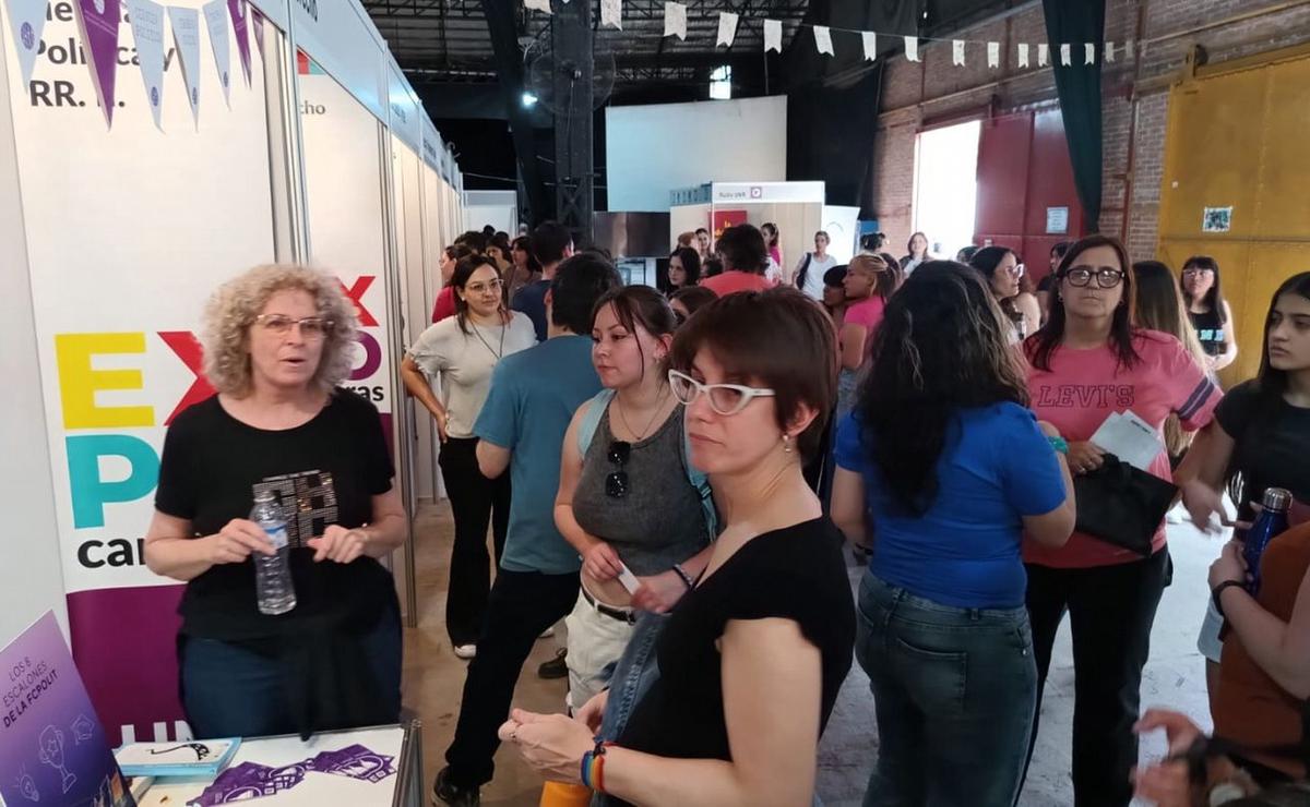 FOTO: Universitarios del futuro: muchas consultas y propuestas en la Expo Carreras