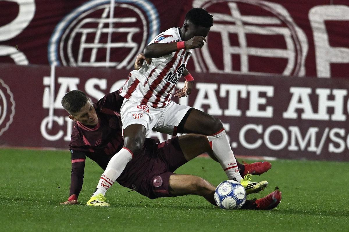 Instituto visita a Lanús en La Fortaleza. (Prensa Lanús)