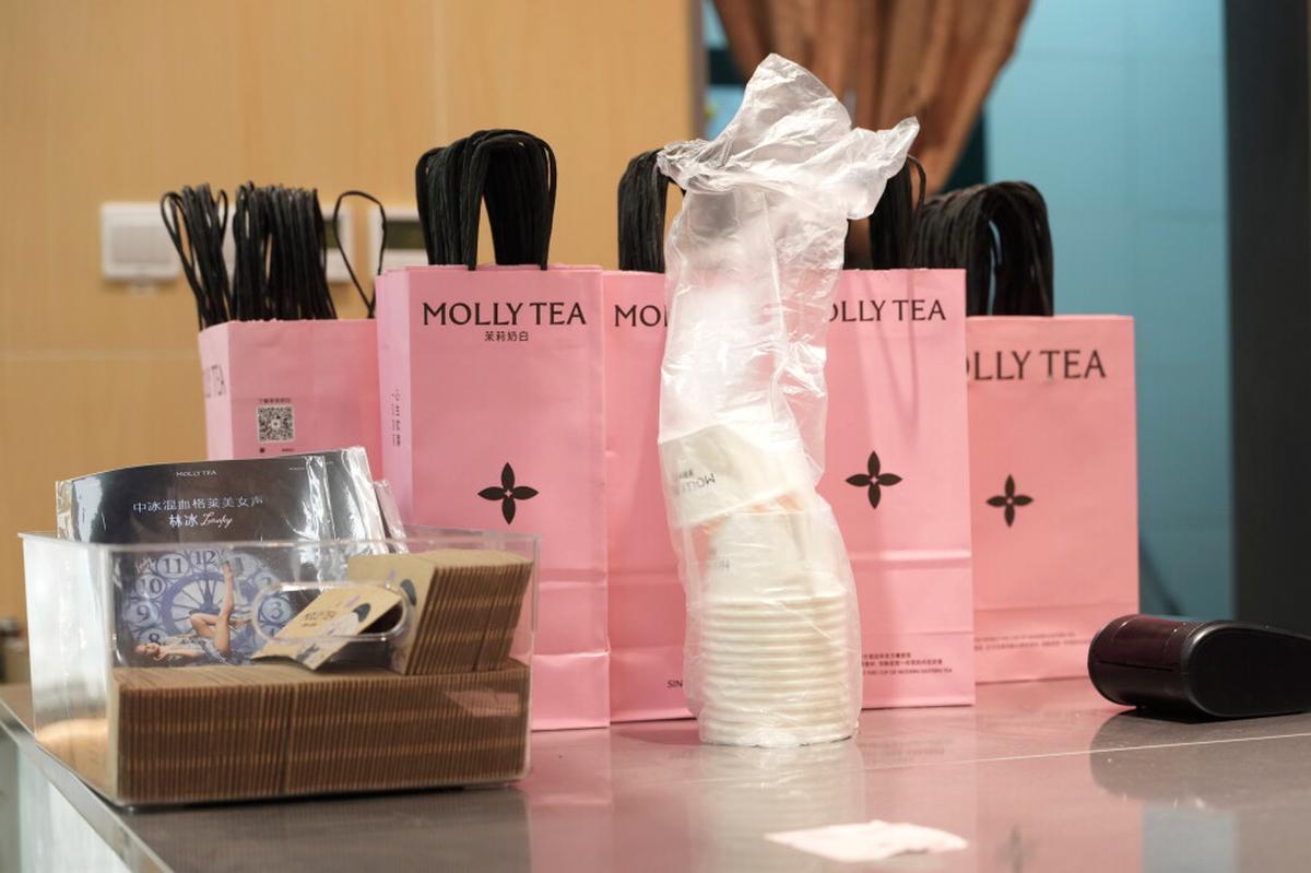 Victoria judicial de Louis Vuitton contra cadena china de té aviva debate sobre marcas registradas
