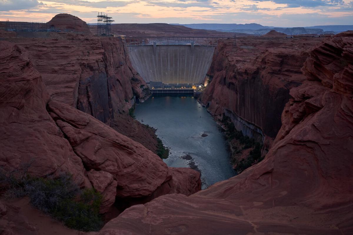 Anuncian recortes de agua a 3 estados de EEUU por sequía en el río Colorado