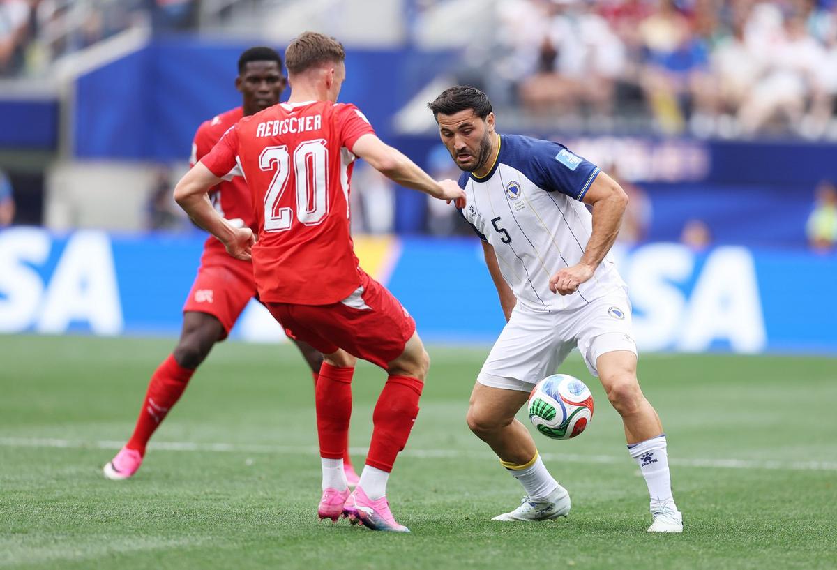 Suiza venció a Bosnia en el Mundial. (Foto:NFSBiH)