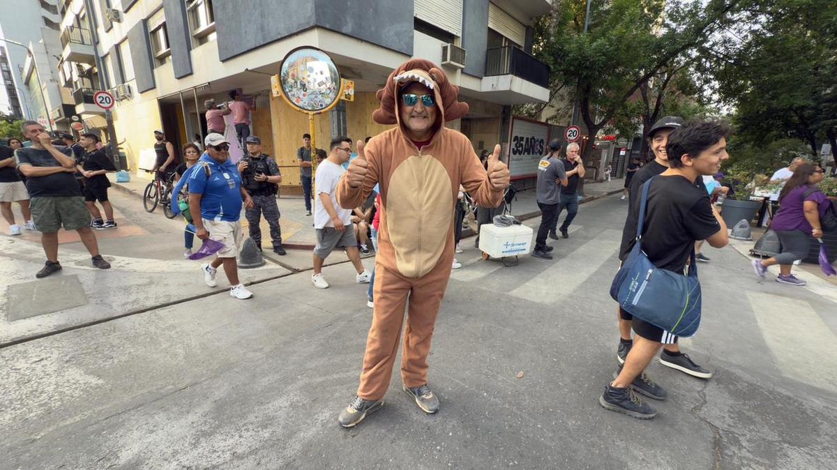 Milei en Córdoba: postales del tramo final de la campaña