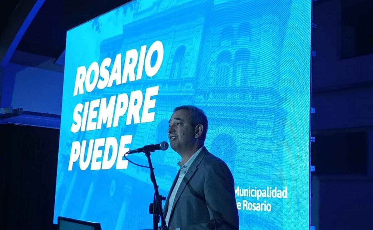 FOTO: Rosario: Javkin lanzó plan para 