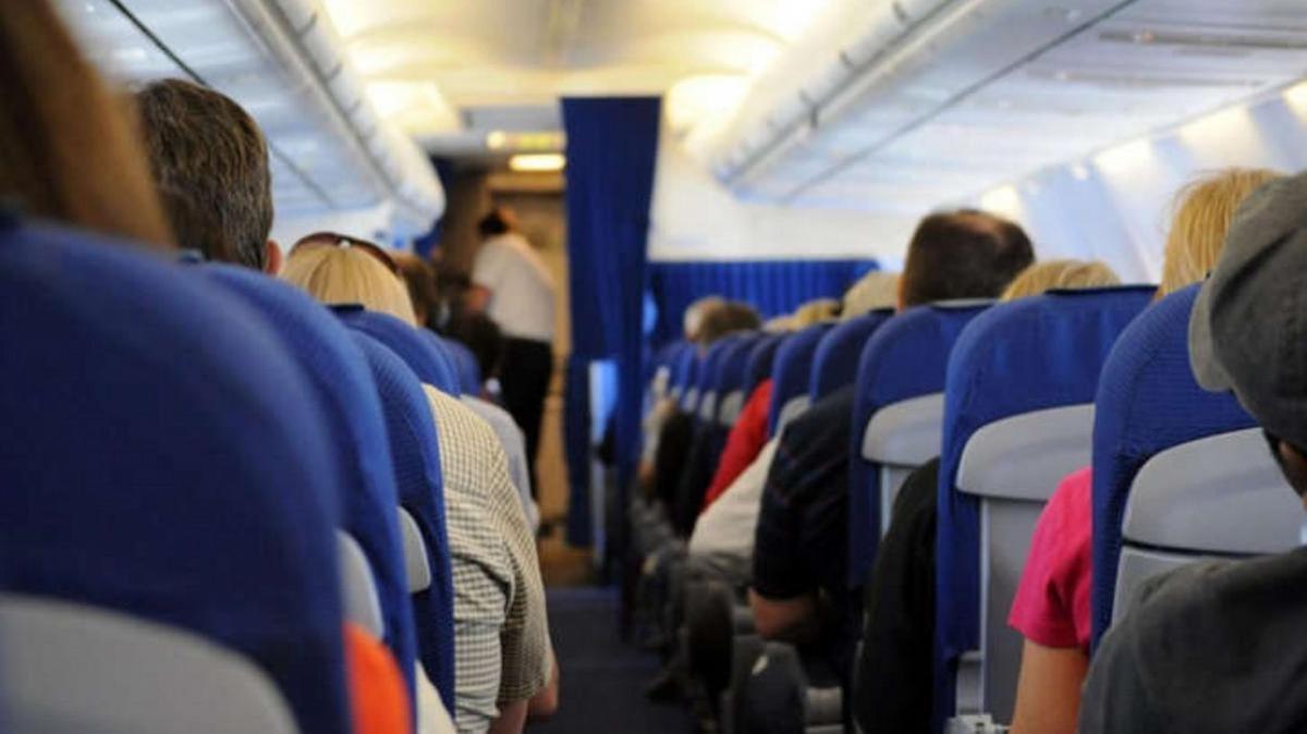 FOTO: Ya es más barato viajar en avión que en colectivo hacia algunos destinos