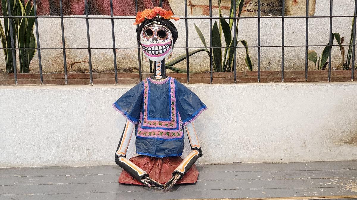 FOTO: Cementerio San Jerónimo: una historia de amor y desamor en el Día de Muertos 