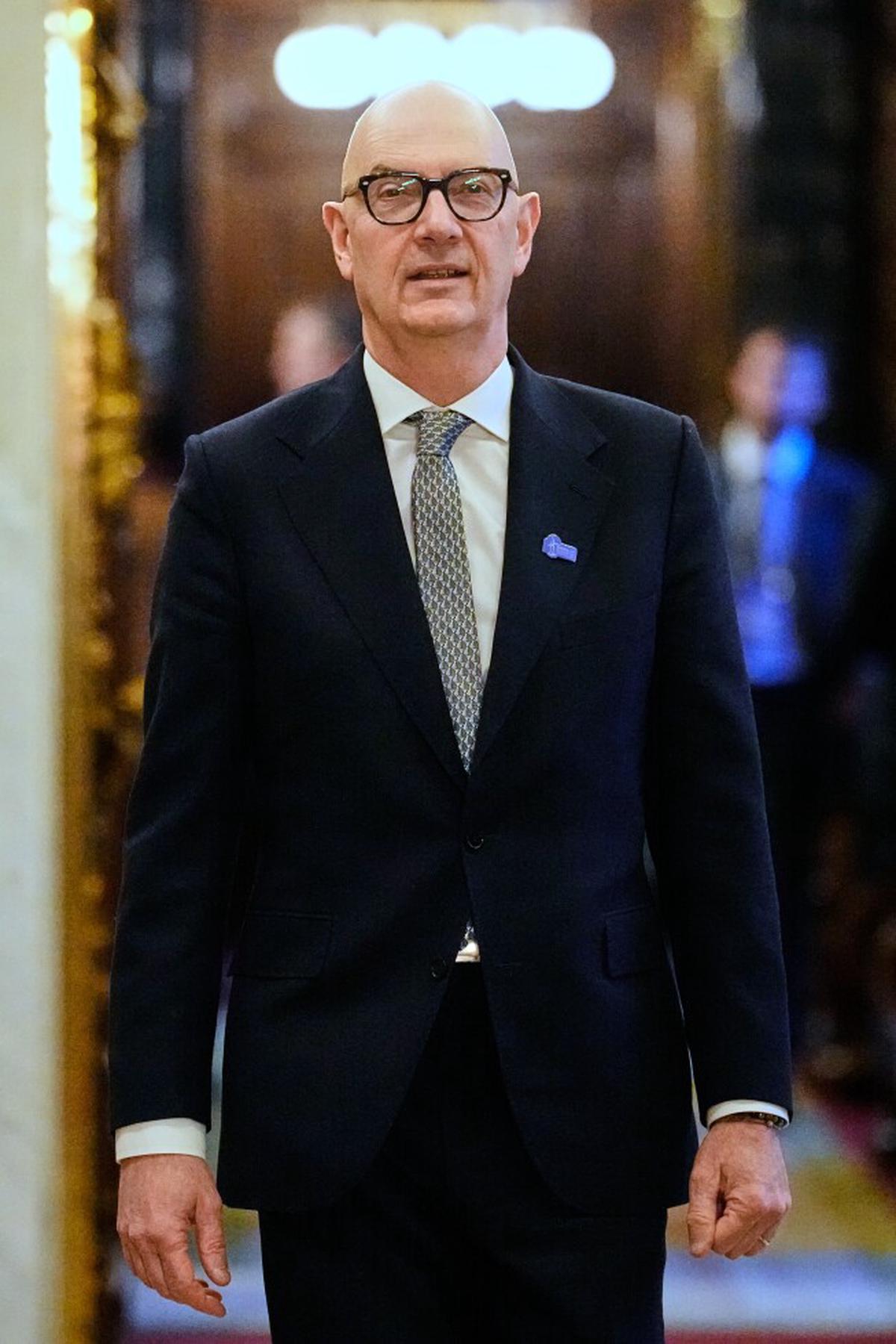 Francia exige a compañía explicar contrato con ICE