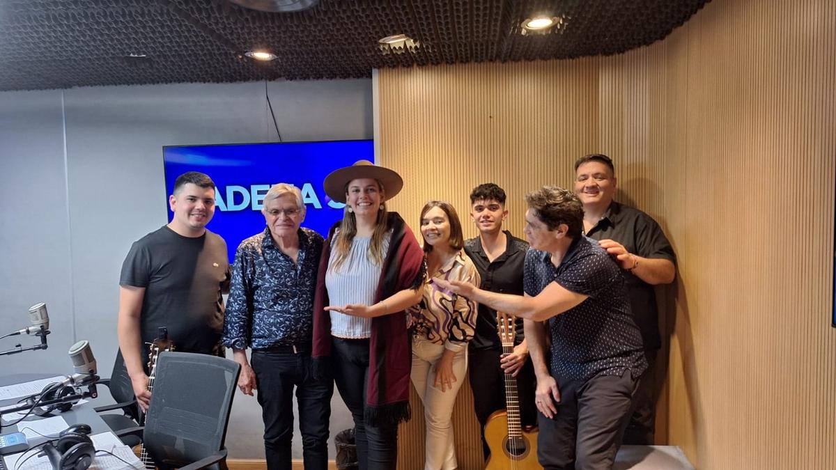 AUDIO: Marina Cornejo, la cantautora salteña que brilla en el folclore