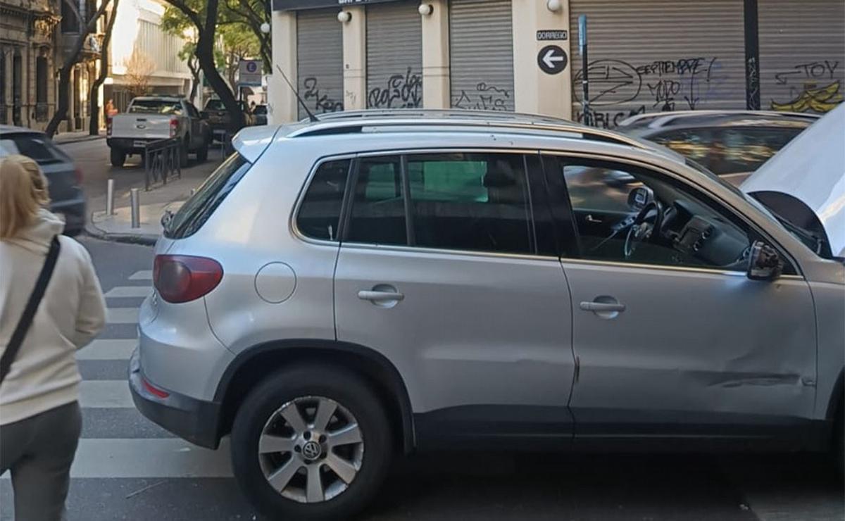 Persecución policial terminó con un choque en pleno centro de Rosario.