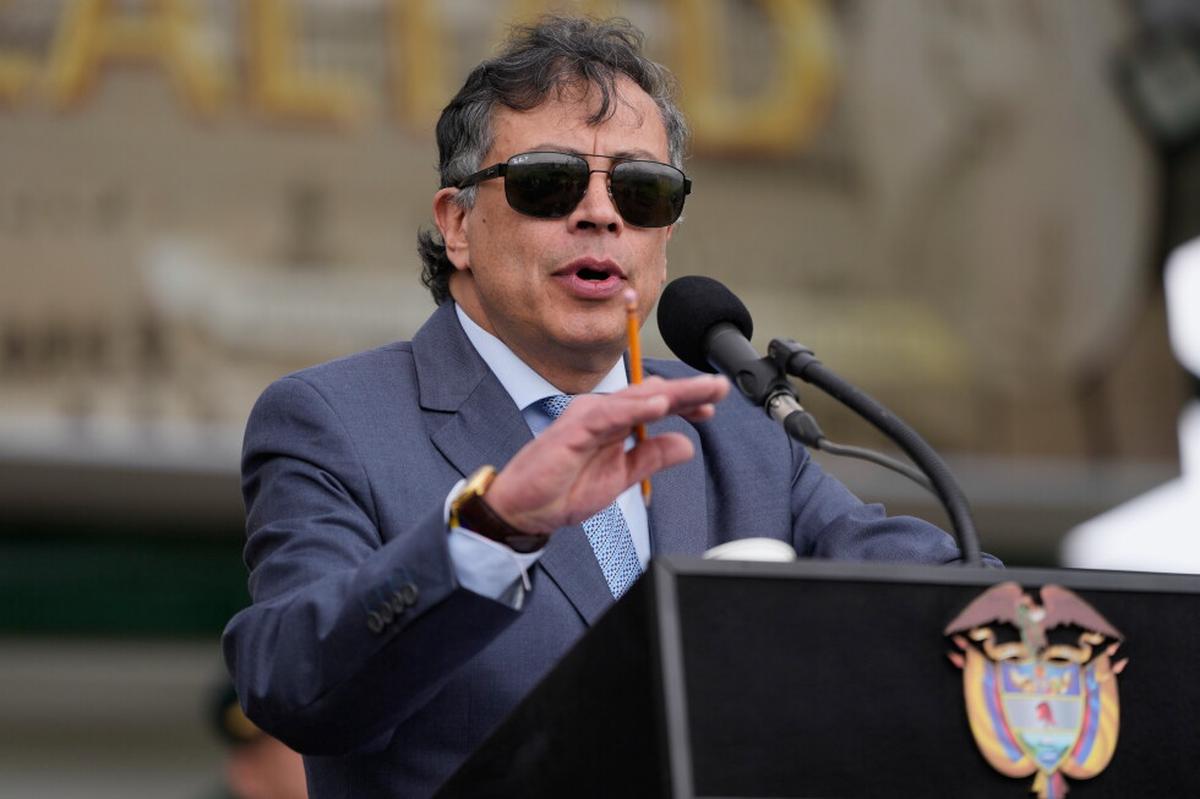 Defensa de Petro denunciará a congresista que pidió suspenderlo de la presidencia de Colombia
