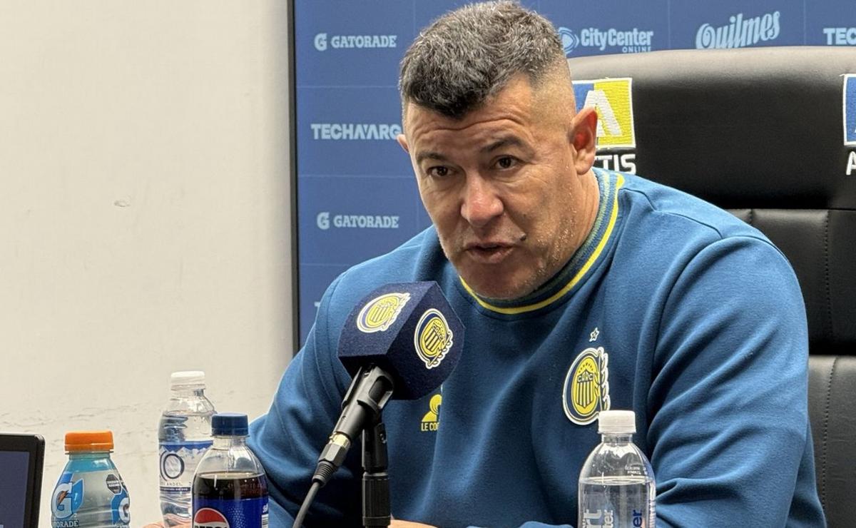 Jorge Almirón, DT de Rosario Central.